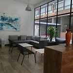 Aparto Con Piscina 820
